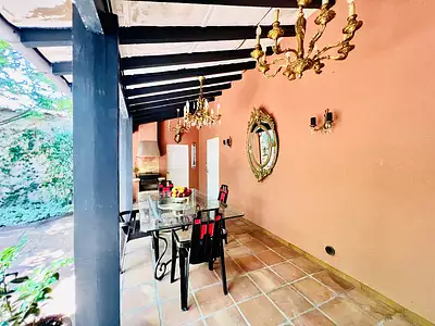 Maison, 275 m²