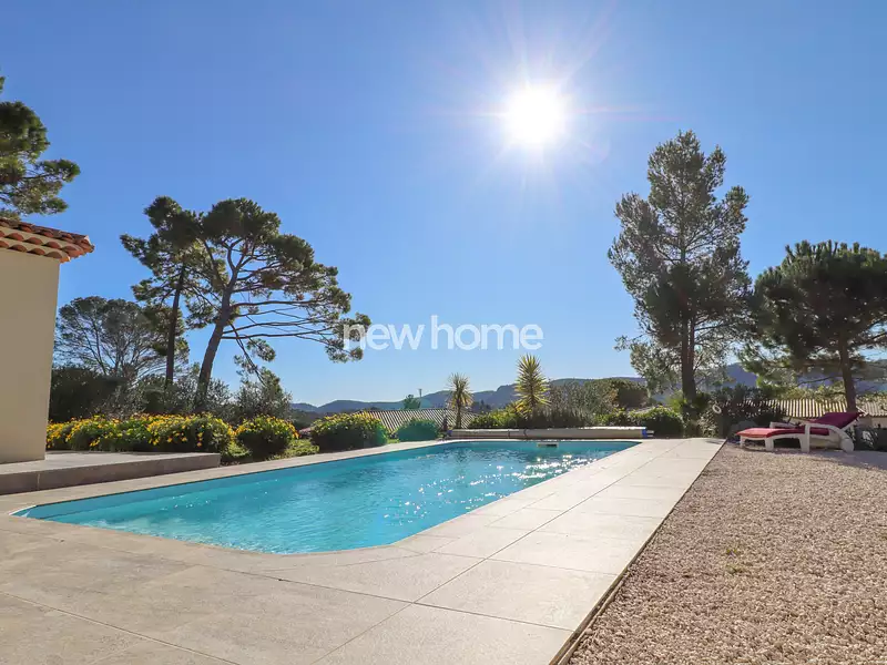 Maison, 180 m²