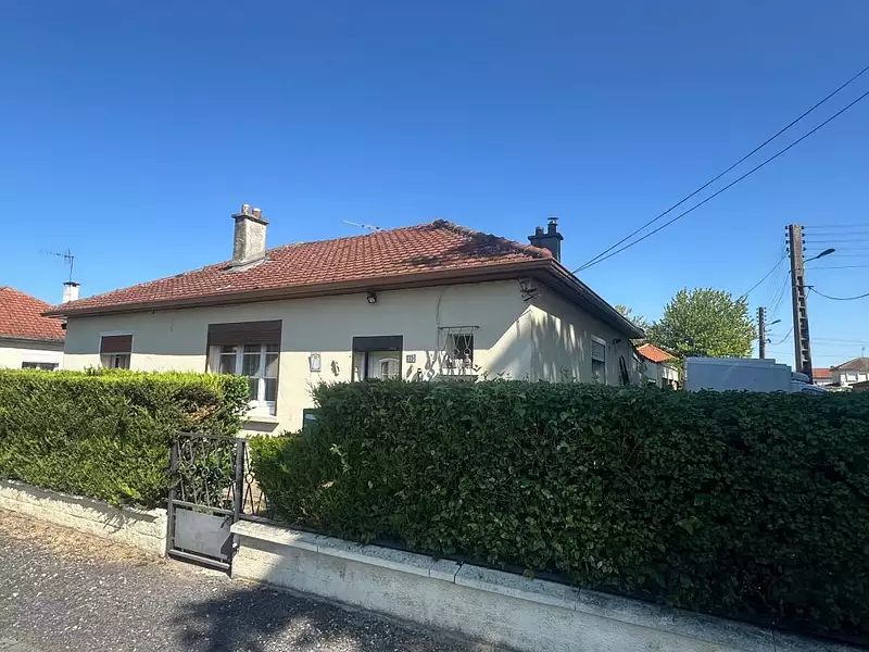 Maison, 77 m²