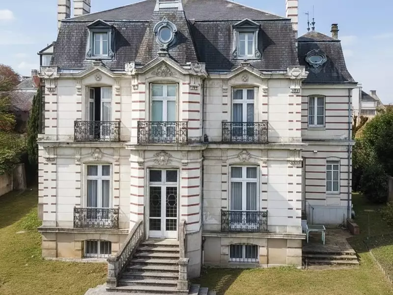 Maison, 337 m²