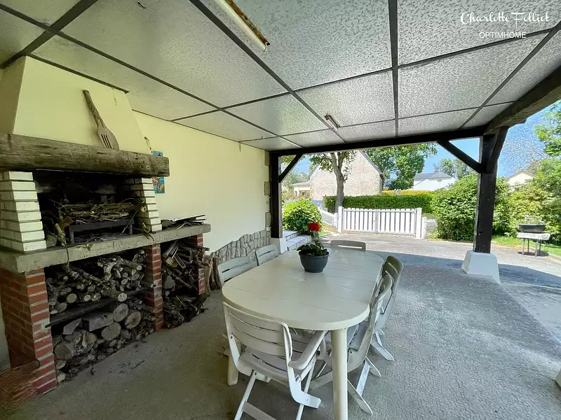 Maison, 163 m²