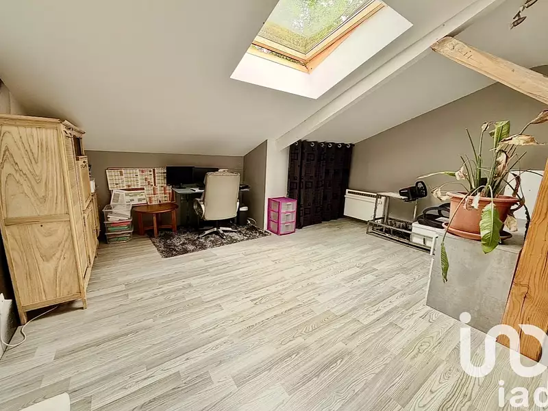 Maison, 303 m²