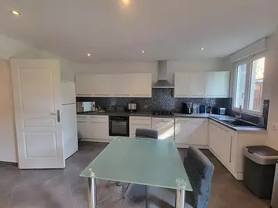 Maison, 215 m²