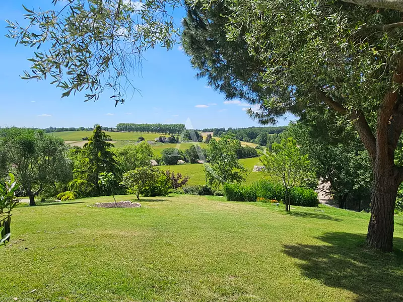 Maison, 310 m²
