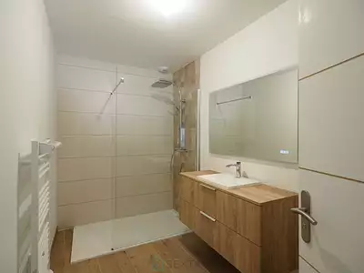 Maison, 220 m²