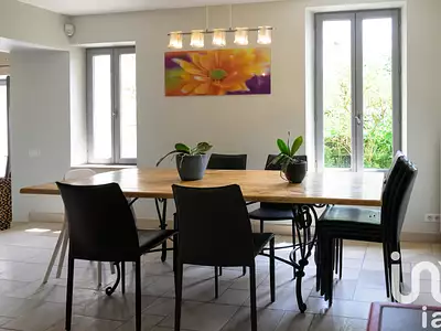 Maison, 162 m²