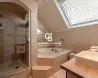 Maison, 280 m²