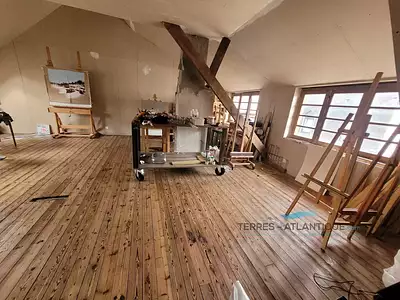 Immeuble, 300 m²