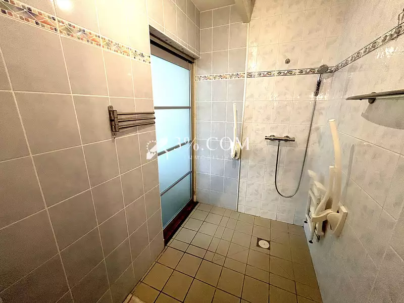 Maison, 158 m²