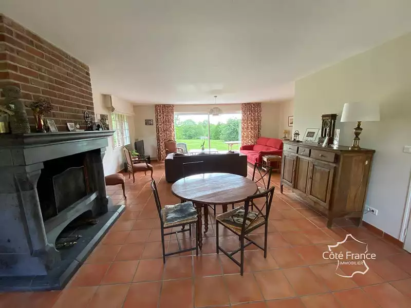 Maison, 180 m²