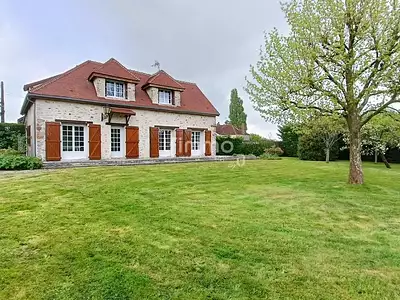 Maison, 163 m²