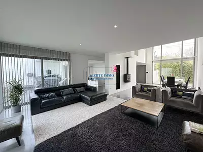 Maison, 171 m²