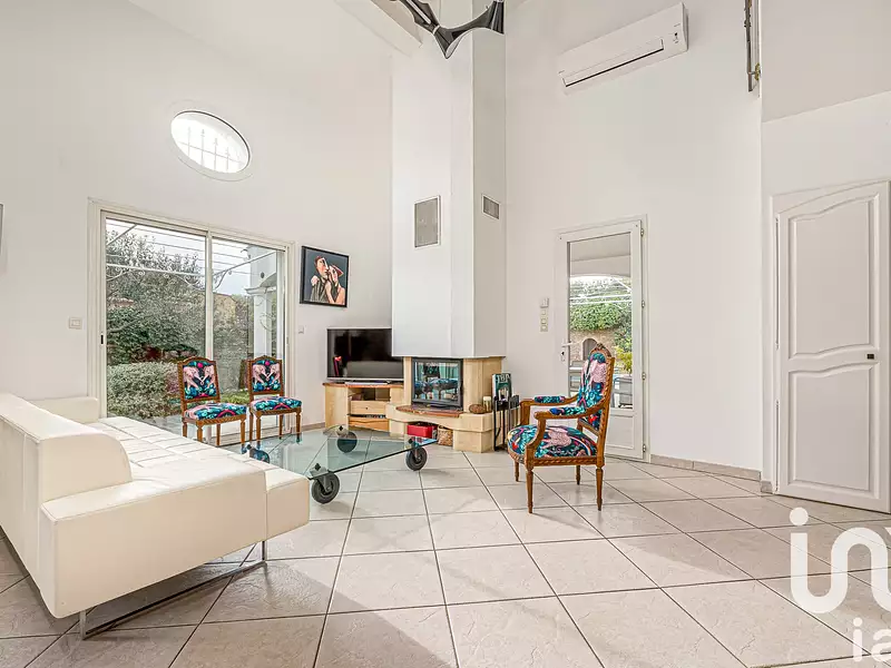 Maison, 160 m²