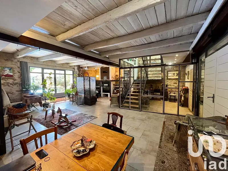 Maison, 208 m²