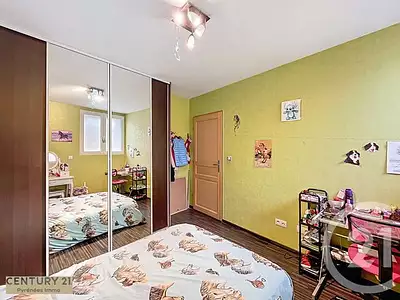 Maison, 180 m²