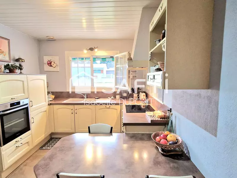 Maison, 150 m²