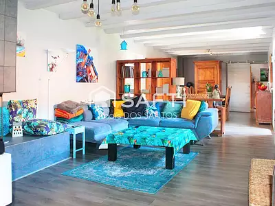 Maison, 242 m²