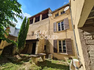 Maison, 375 m²