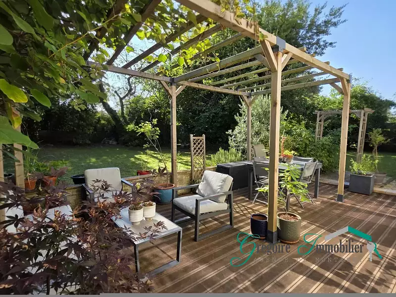 Maison, 146 m²