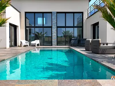 Maison, 272,5 m²