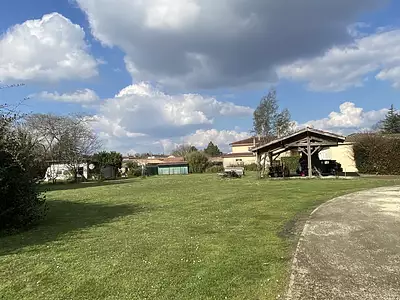 Terrain, 1 070 m²
