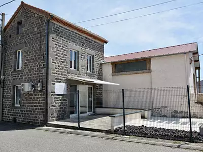 Immeuble, 150 m²