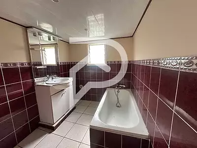 Maison, 162,49 m²