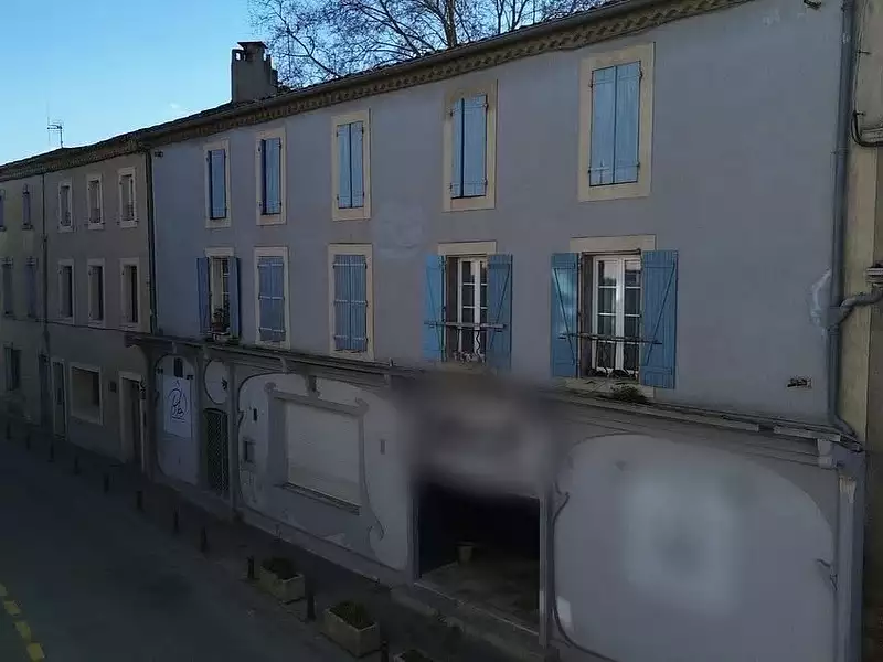 Divers, 349 m²