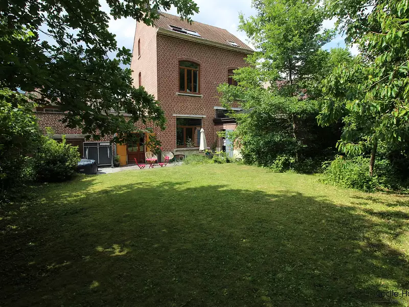 Maison, 230 m²
