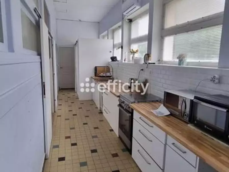 Maison, 205 m²