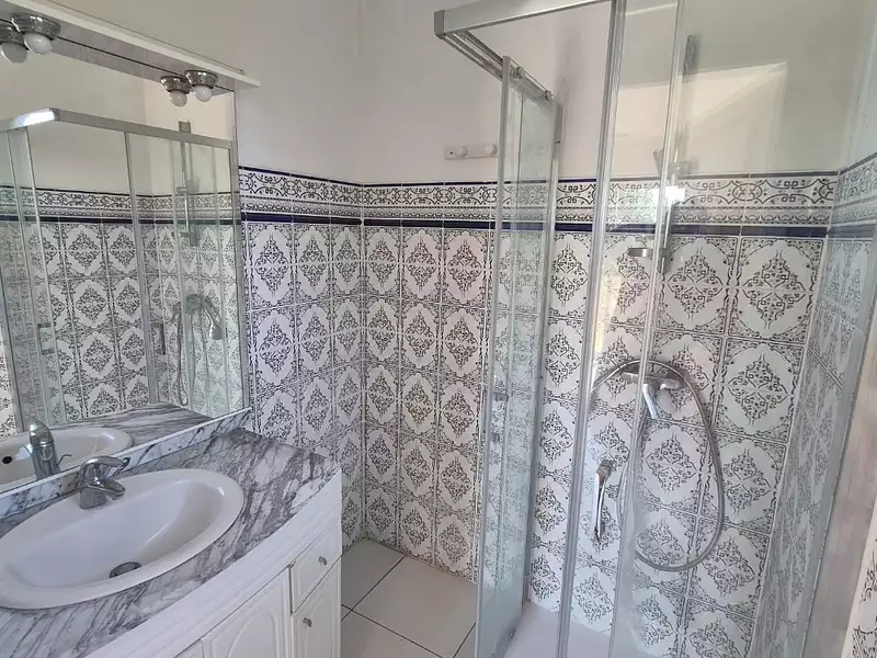 Maison, 195 m²