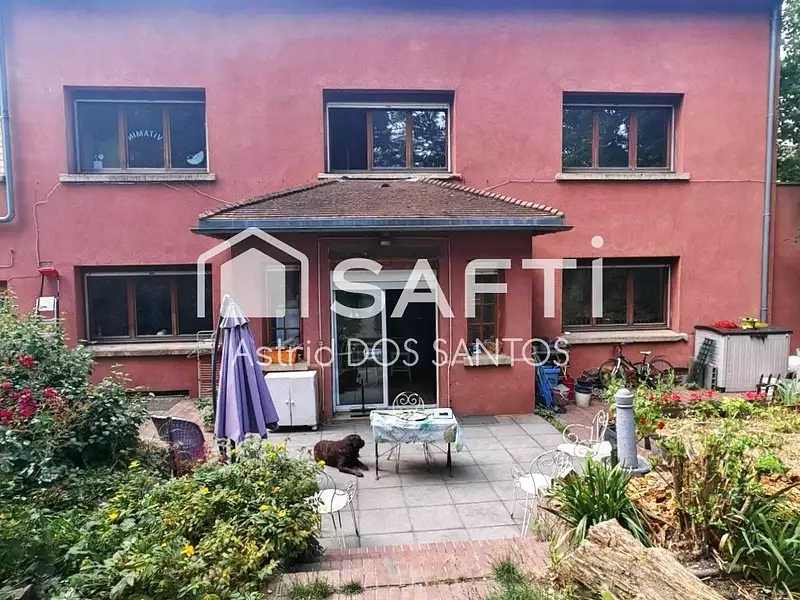 Maison, 350 m²