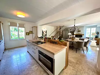 Maison, 170 m²