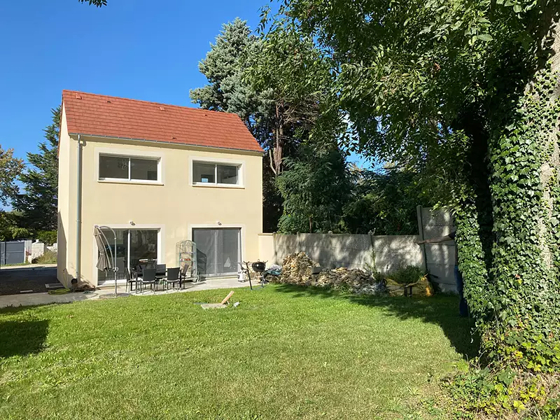 Maison, 75 m²