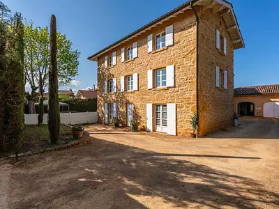 Maison, 306 m²
