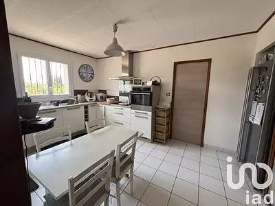 Maison, 111 m²