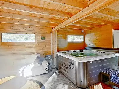 Maison, 370 m²