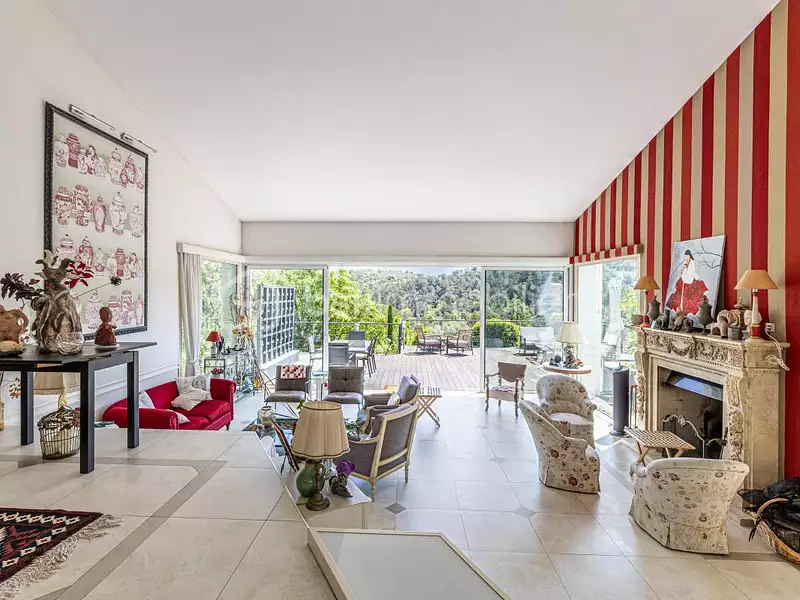 Maison, 518 m²
