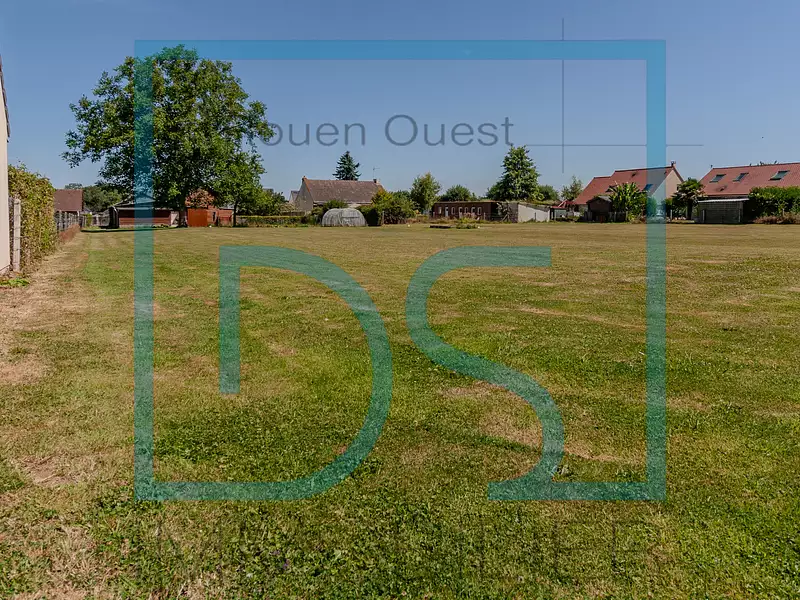 Terrain, 1 078 m²