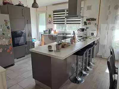 Maison, 111 m²