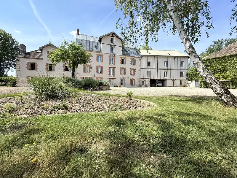 Maison, 750 m²