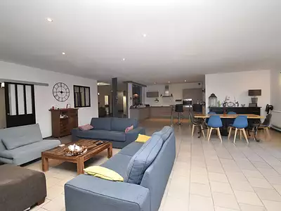 Maison, 230 m²