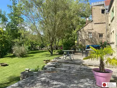 Maison, 260 m²