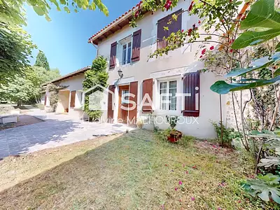 Maison, 137 m²