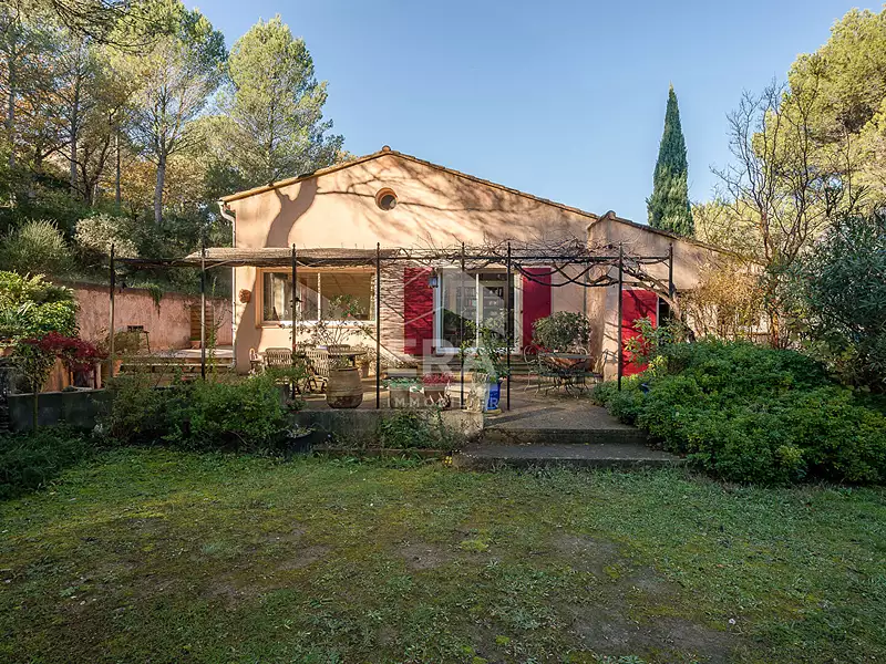 Maison, 160 m²
