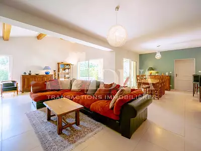 Maison, 222 m²