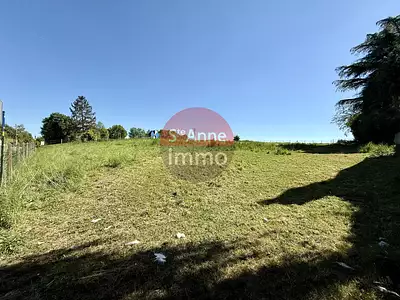 Terrain, 2 713 m²