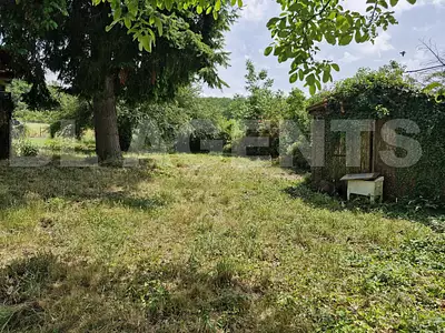 Terrain, 1 200 m²