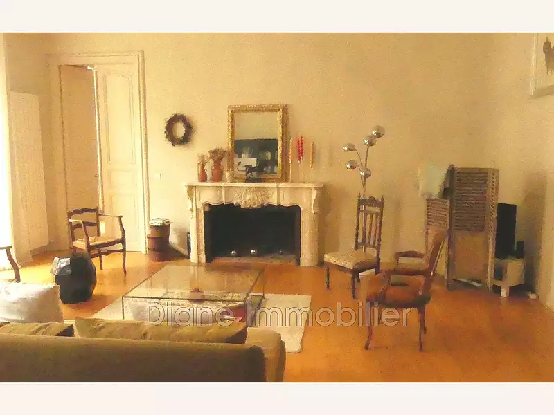 Appartement, 188 m²