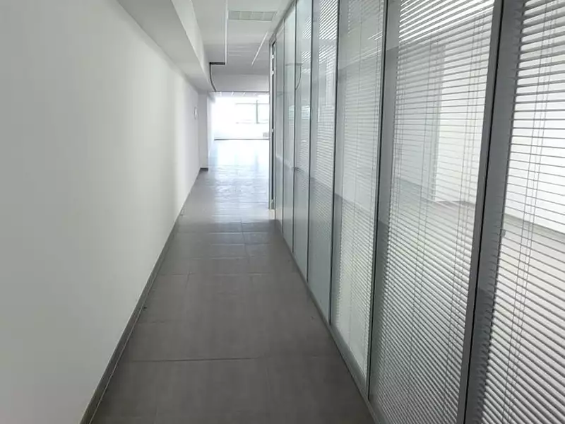 Divers, 325 m²